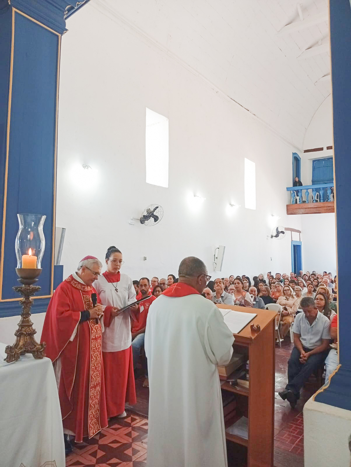 crisma-mossamedes-posse-canonica-pe-jose-soares-diocese-de-goias-dom-jeova-elias (5)