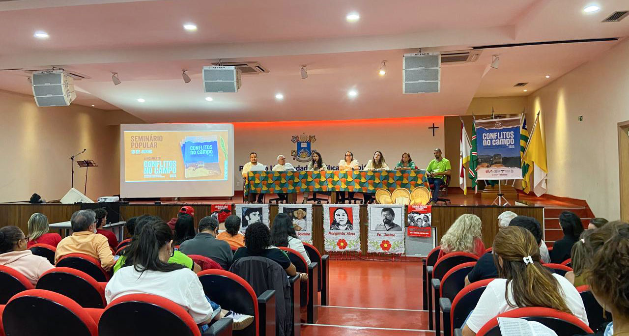 lancamento-caderno-conflitos-no-campo-cpt-goiania-7