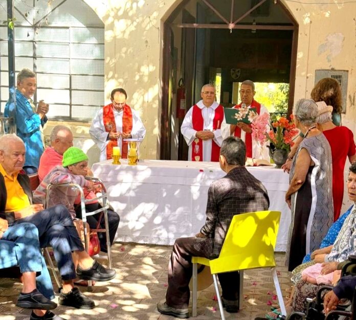 lar-sao-vicente-117-anos-de-historia-diocese-de-goias-vi-dia-mundial-dos-avos-e-idosos (13)